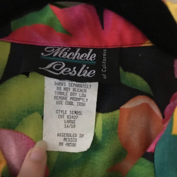 Vintage 90s Hawaiian Tropical Floral Tie-Waist Buttonup Cropped Blouse Sz Large - Picture 2 of 6